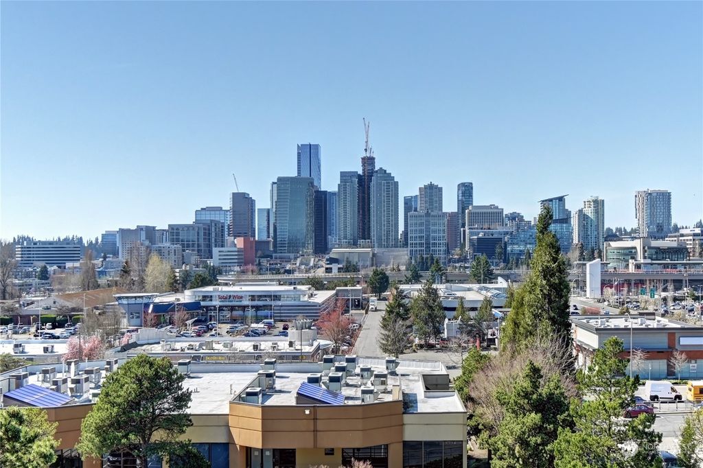 Photo of 711 122nd Avenue NE #A6, Bellevue, WA 98005 (MLS # 2211726)