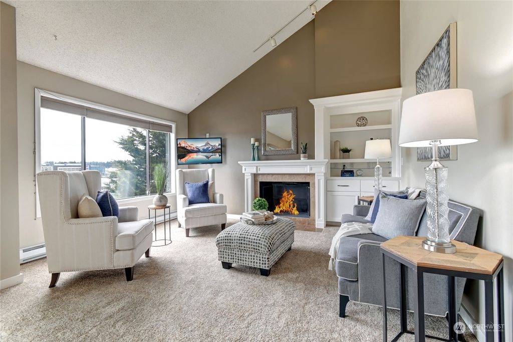 Photo of 711 122nd Avenue NE #A6, Bellevue, WA 98005 (MLS # 2211726)