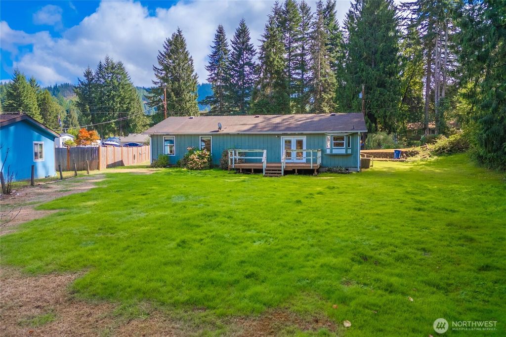 Photo of 16416 Dogwood Lane, Arlington, WA 98223 (MLS # 2405024)
