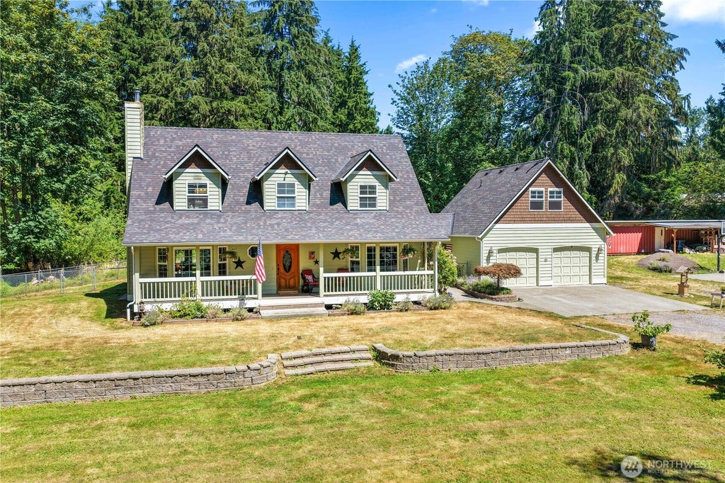 Photo of 13323 78th Street NE, Lake Stevens, WA 98258 (MLS # 2563472)