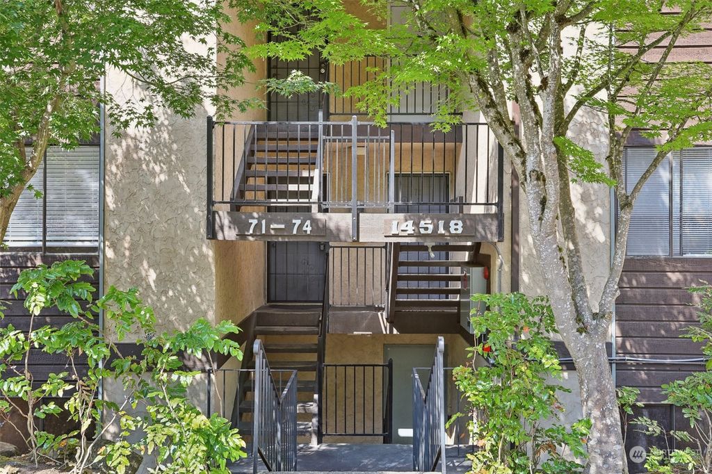 Photo of 14518 127th Avenue NE #71, Kirkland, WA 98034 (MLS # 2266391)