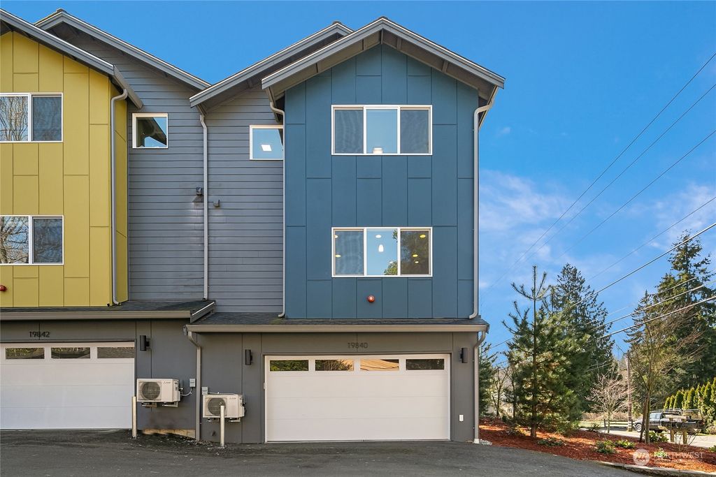 Photo of 19840 25th Avenue NE, Shoreline, WA 98155 (MLS # 2050855)