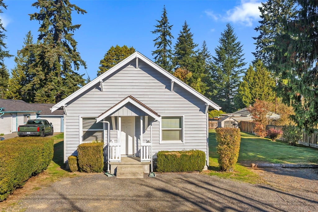 Photo of 2427 Monroe Avenue, Everett, WA 98203 (MLS # 2599937)