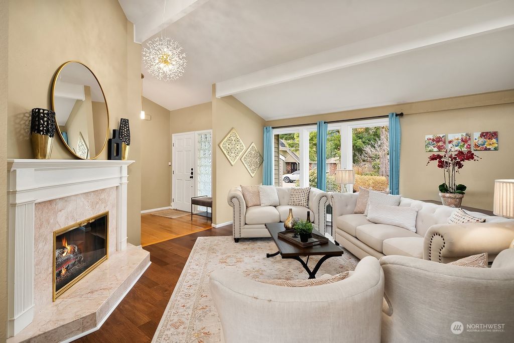 Photo of 15923 SE 46th Place, Bellevue, WA 98006 (MLS # 2052853)