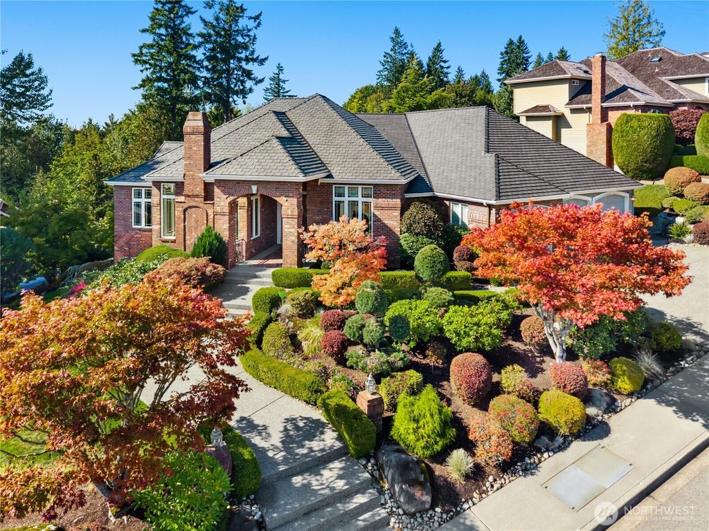 Photo of 6105 155th Avenue SE, Bellevue, WA 98006 (MLS # 2435554)