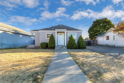 Photo of 1736 & 1744 Portland Avenue, Walla Walla, WA 99362 (MLS # 2598412)