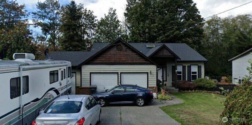 Photo of 16114 22nd Avenue W, Lynnwood, WA 98087 (MLS # 2358788)