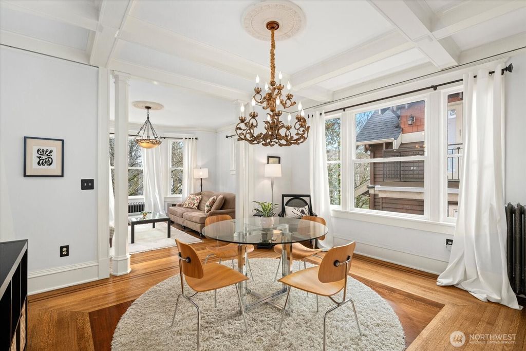 listing image 9360994819413842137