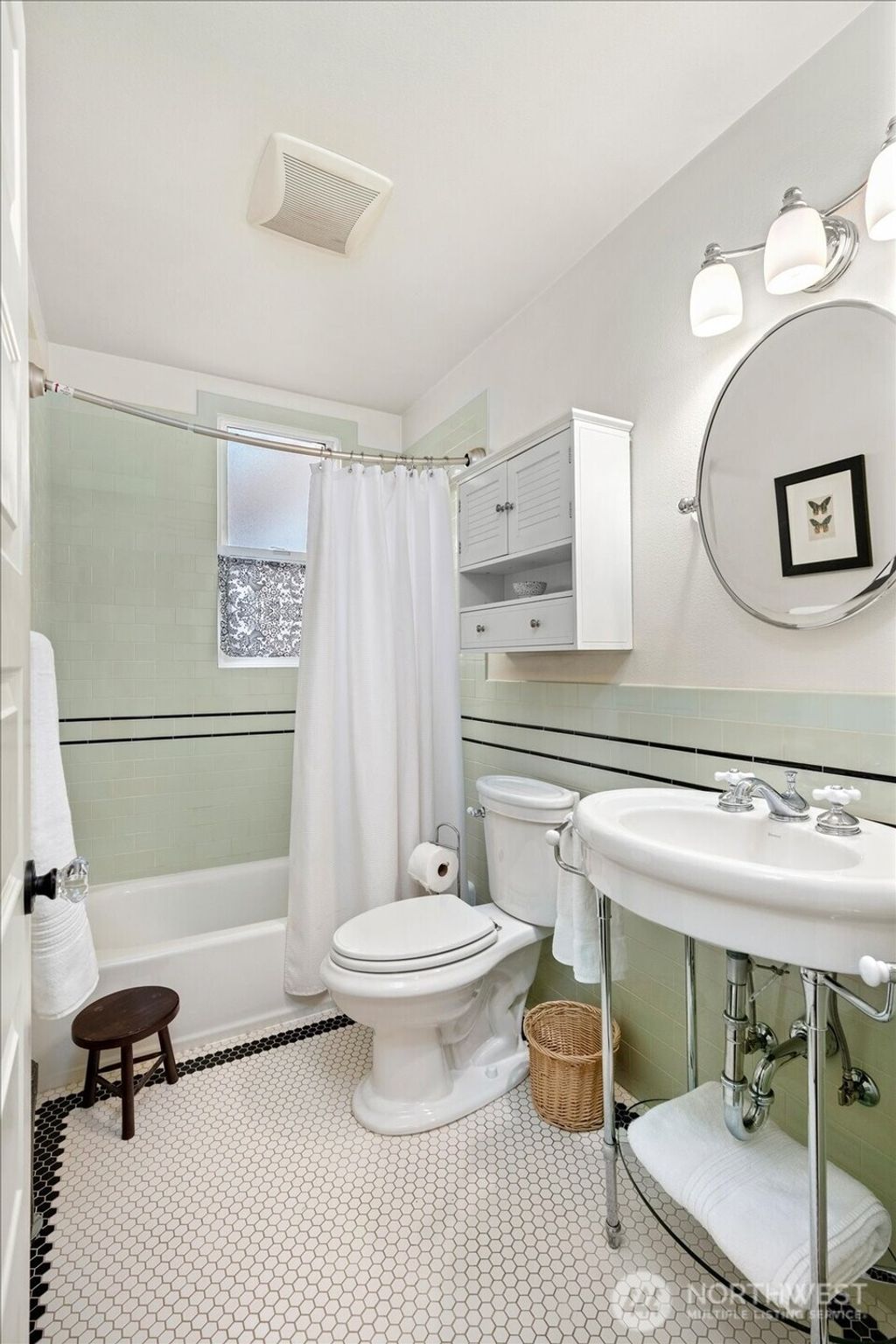 listing image 9365538592717495296