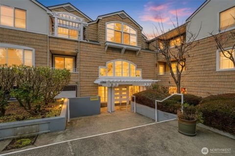 22005 6th Avenue S 312 Des Moines WA 98198