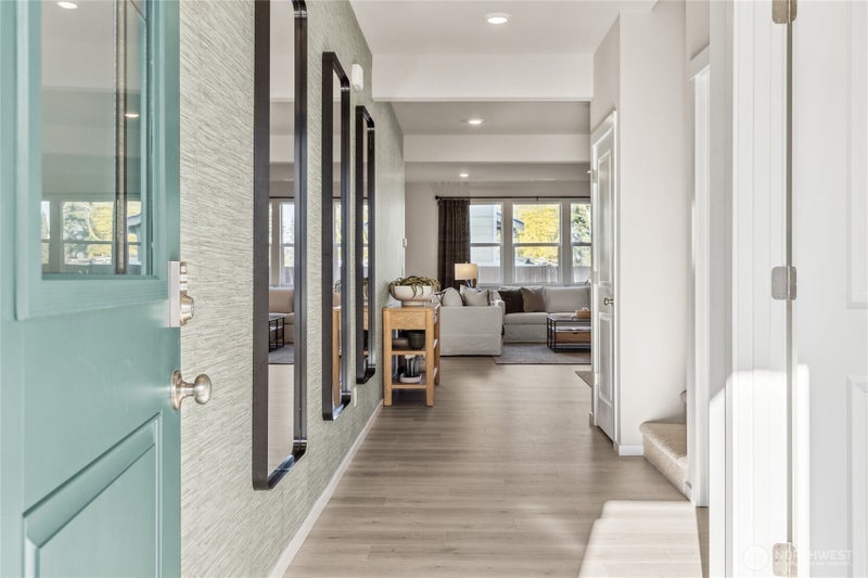 7815 287th Place NW 120