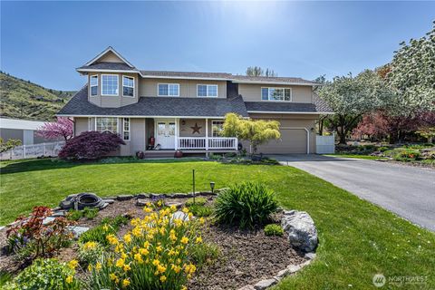 2027 Skyline Drive Wenatchee WA 98801