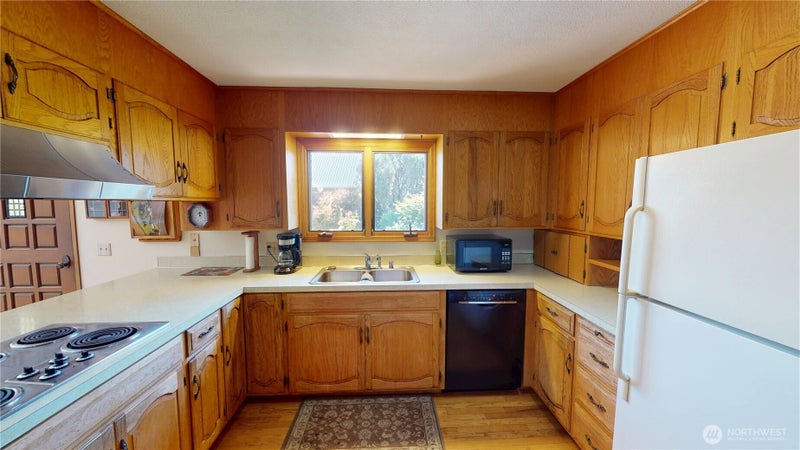 12741 Ring Lane
