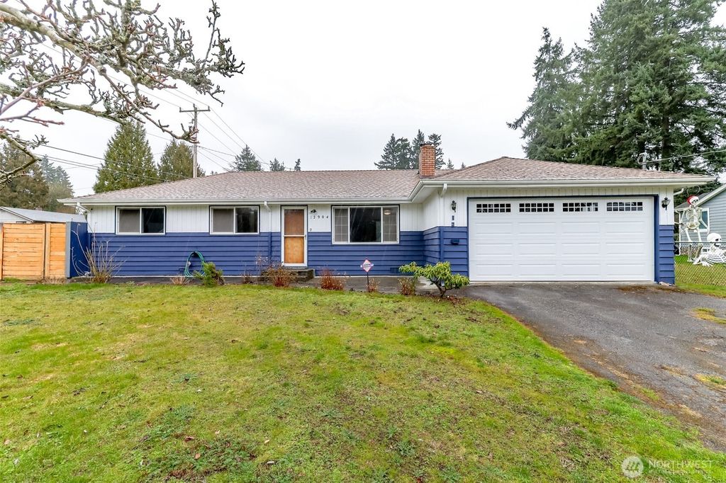 Photo of 12904 12th Avenue S, Burien, WA 98168 (MLS # 2473007)