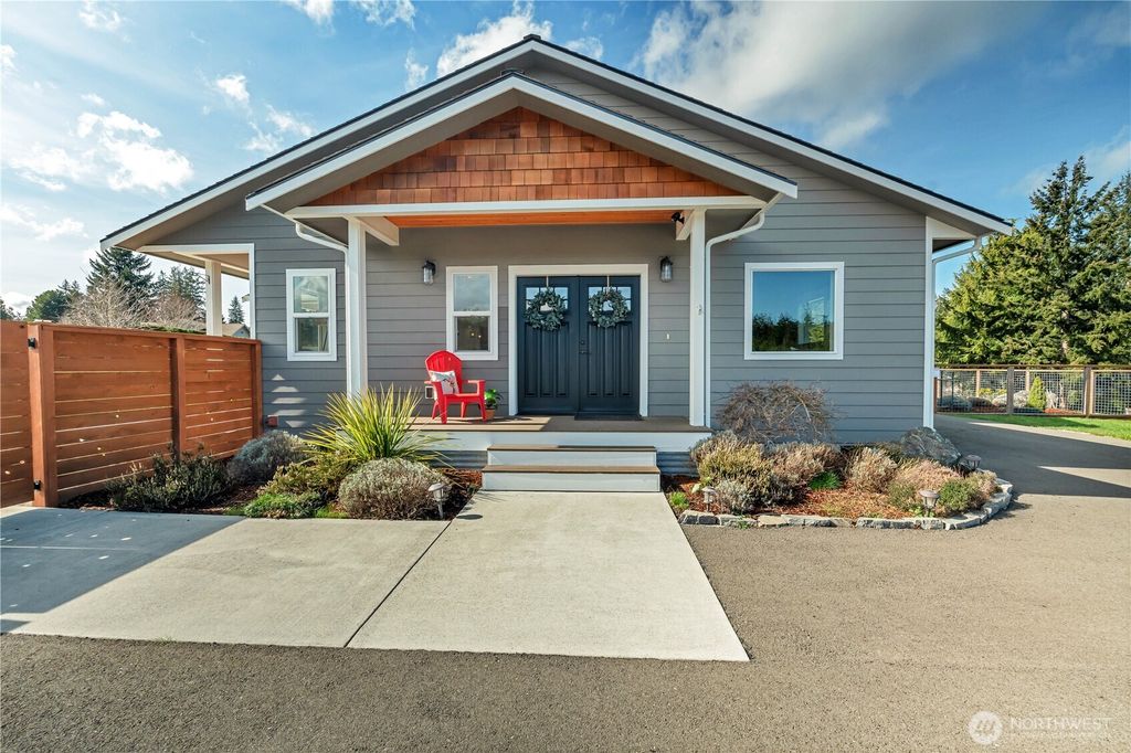 Photo of 253 Ardmore PL Pl, Sequim, WA 98382 (MLS # 2489627)