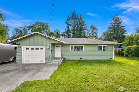 Photo of 1020 E Rio Vista Avenue, Burlington, WA 98233 (MLS # 2444283)