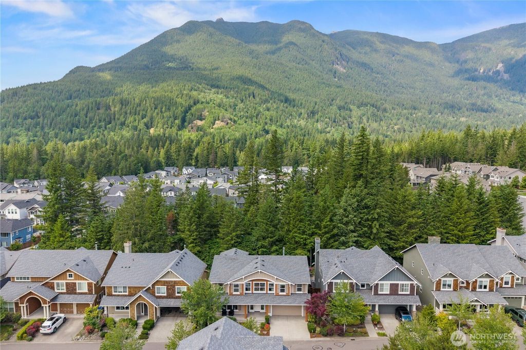 Photo of 3098 SE 16th Street, North Bend, WA 98045 (MLS # 2472451)