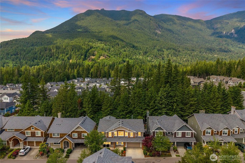 Photo of 3098 SE 16th Street, North Bend, WA 98045 (MLS # 2472451)