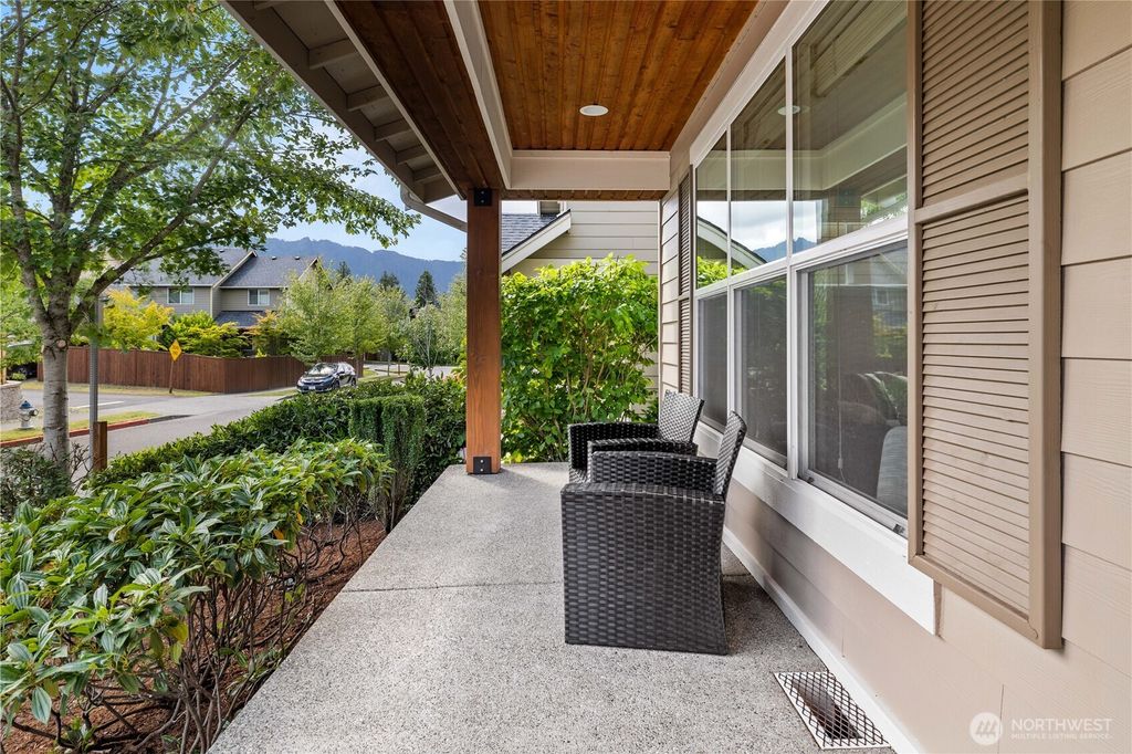 Photo of 3098 SE 16th Street, North Bend, WA 98045 (MLS # 2472451)