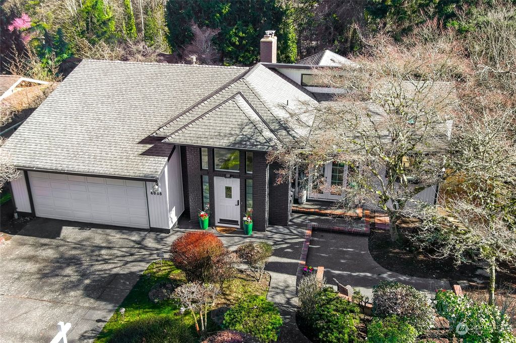 Photo of 4638 152nd Place SE, Bellevue, WA 98006 (MLS # 2210665)