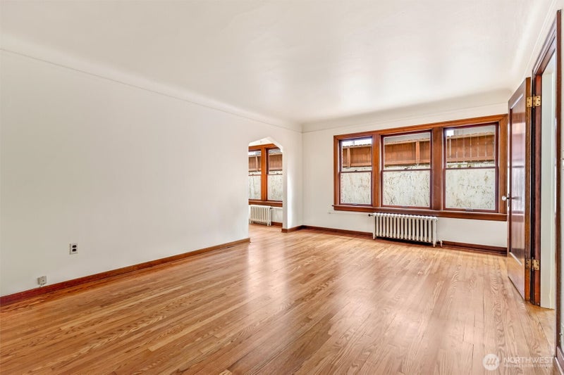 220 W Olympic Place 107