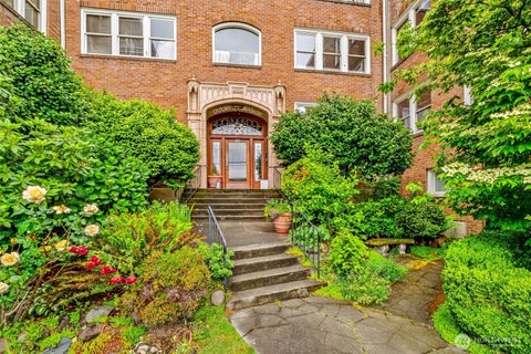 Photo of 220 W Olympic Place #107, Seattle, WA 98119 (MLS # 2528553)