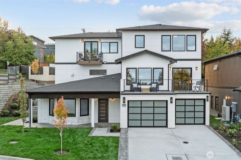 Photo of 15908 12th Place W, Lynnwood, WA 98087 (MLS # 2502821)