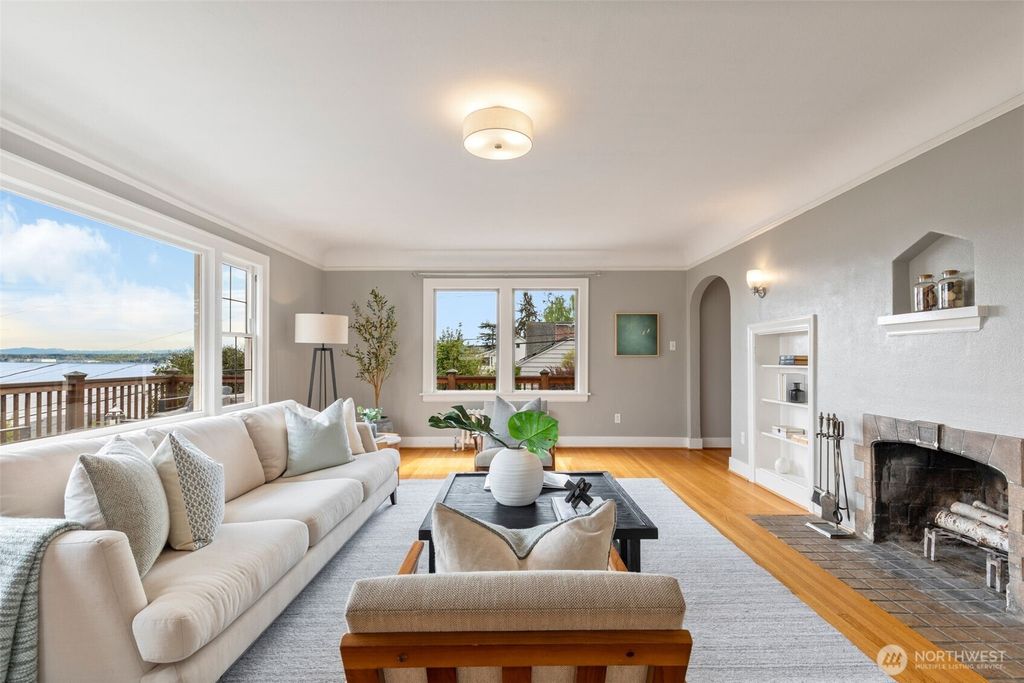 Photo of 5602 S Willow Street, Seattle, WA 98118 (MLS # 2510003)