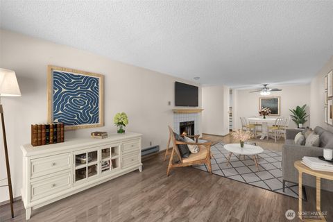 1239 SW 132nd Lane 822 Burien WA 98146