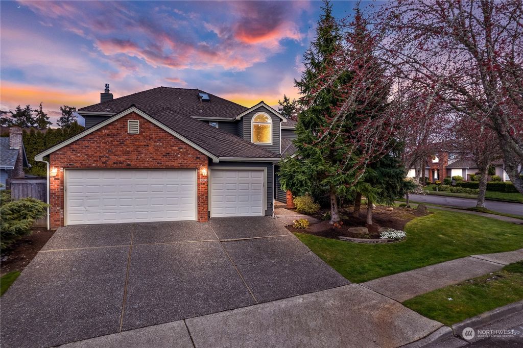 Photo of 15506 93rd Place NE, Bothell, WA 98011 (MLS # 2051814)