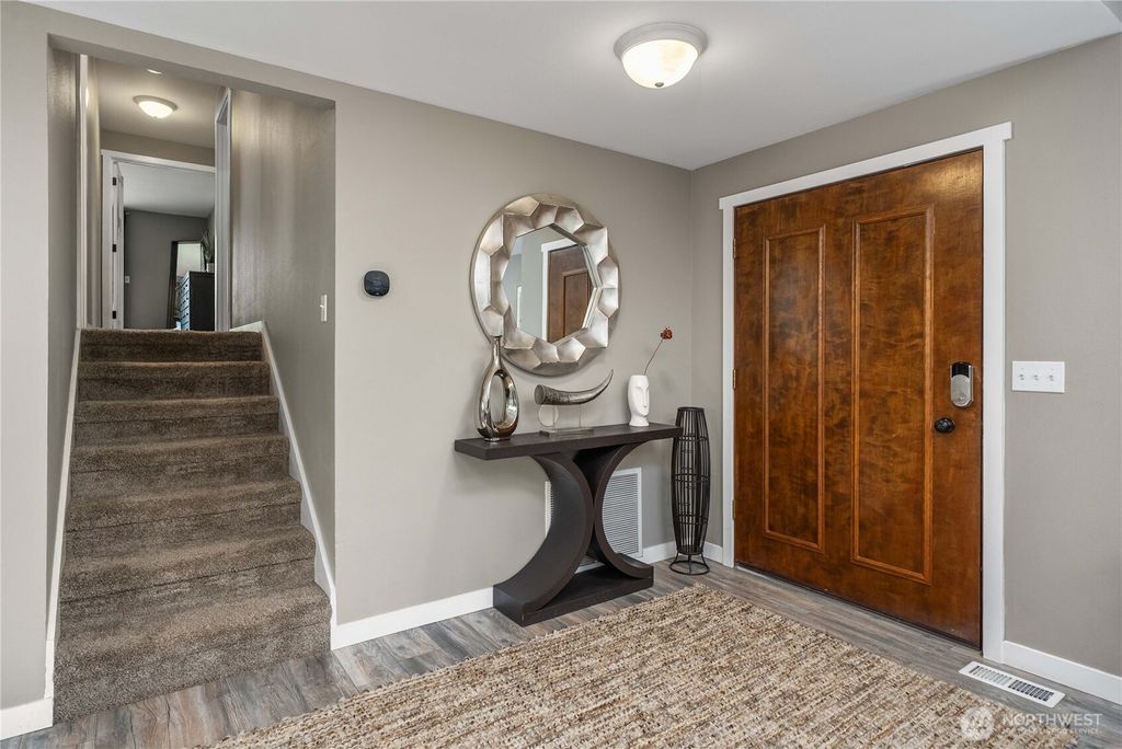 Photo of 11719 8th Street E, Edgewood, WA 98372 (MLS # 2526794)