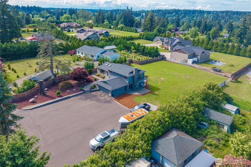Photo of 11719 8th Street E, Edgewood, WA 98372 (MLS # 2526794)