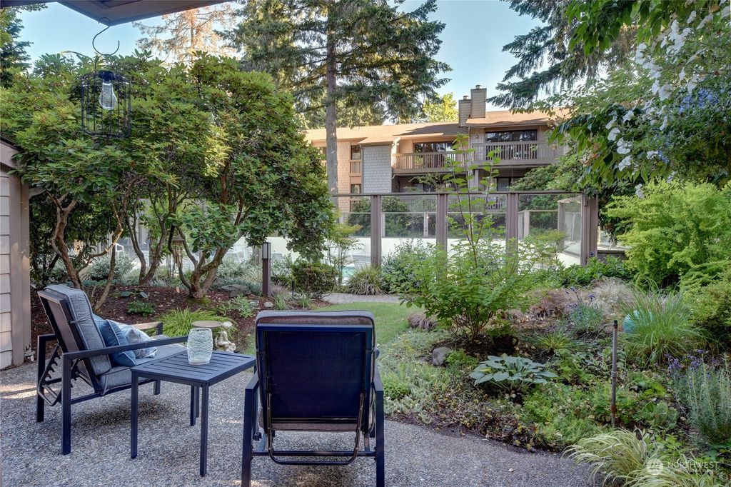 Photo of 13730 15th Avenue NE #G104, Seattle, WA 98125 (MLS # 2262816)