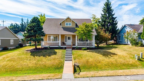 Photo of 2209 24th Street, Anacortes, WA 98221 (MLS # 2562129)