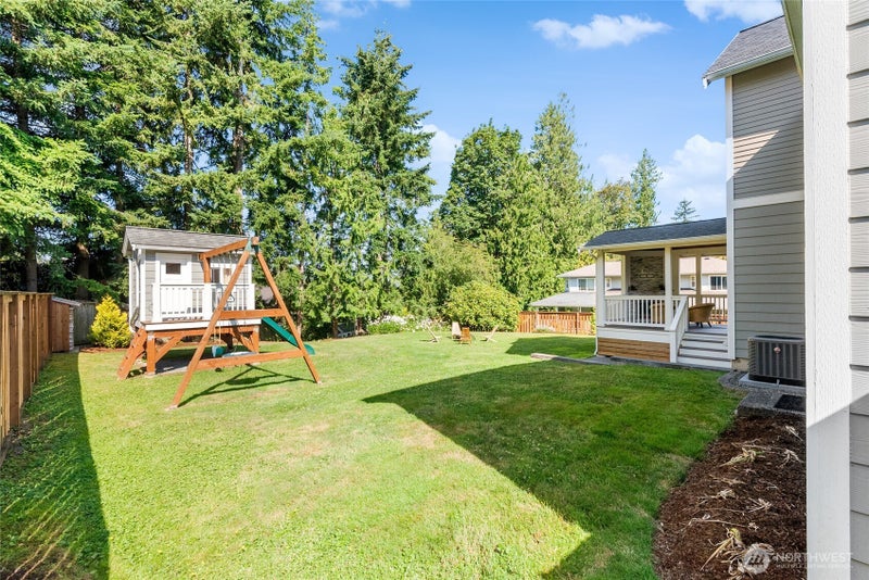 4372 Lakeview Court