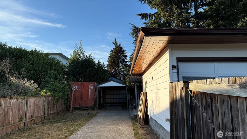 Photo of 540 N 83rd Street, Seattle, WA 98103 (MLS # 2382272)