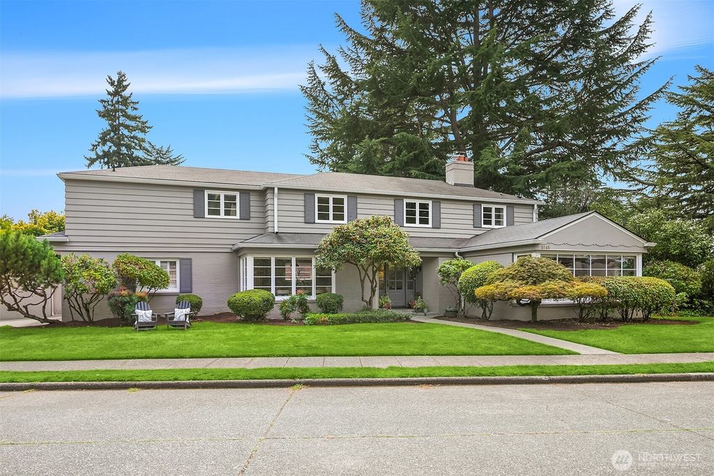 Photo of 3545 W Laurelhurst Drive NE, Seattle, WA 98105 (MLS # 2425441)
