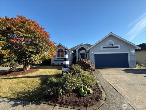 Photo of 2557 Lakeridge Drive, Ferndale, WA 98248 (MLS # 2579238)