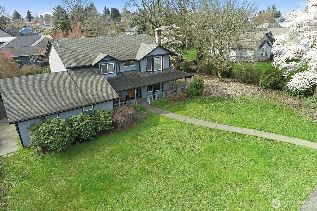 Photo of 721 NW 58 Street, Vancouver, WA 98663 (MLS # 2486681)