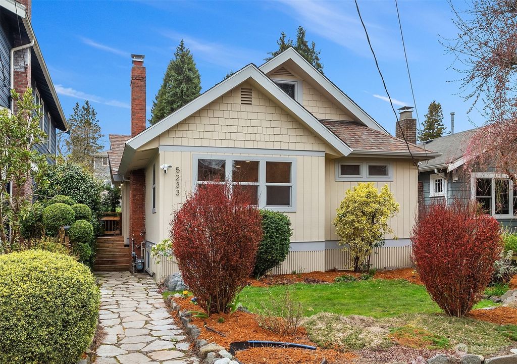 Photo of 5233 Kensington Place N, Seattle, WA 98103 (MLS # 2210433)