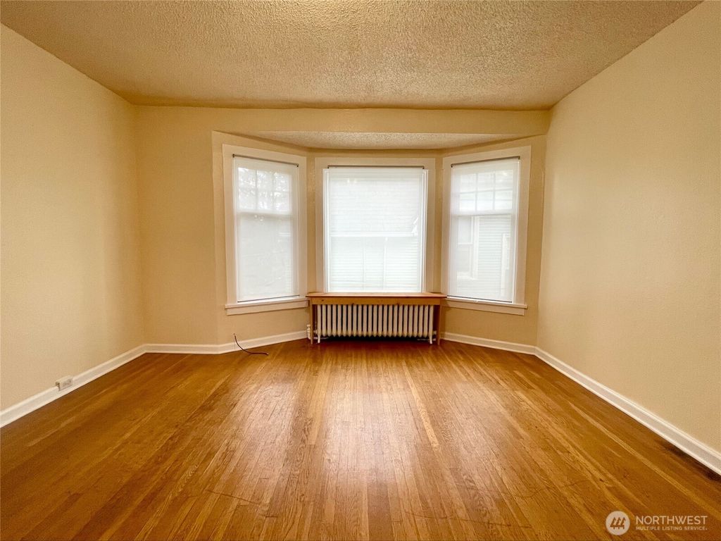 Photo of 317 17th Avenue E, Seattle, WA 98112 (MLS # 2505207)