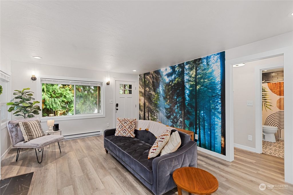 Photo of 154 NE 115th Street, Seattle, WA 98125 (MLS # 2214699)