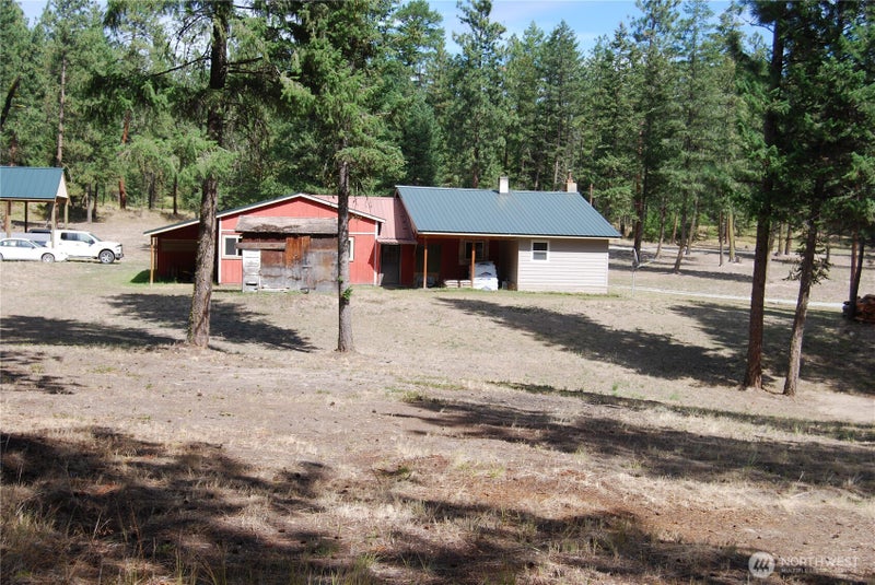 31 Summit Lake Rd