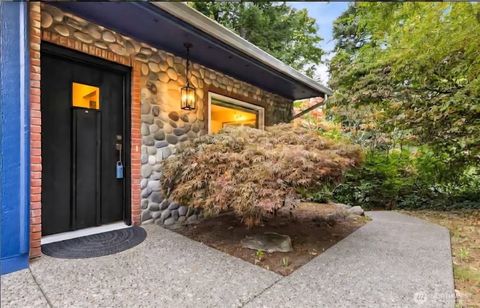 1347 N Pear Street NE Olympia WA 98506