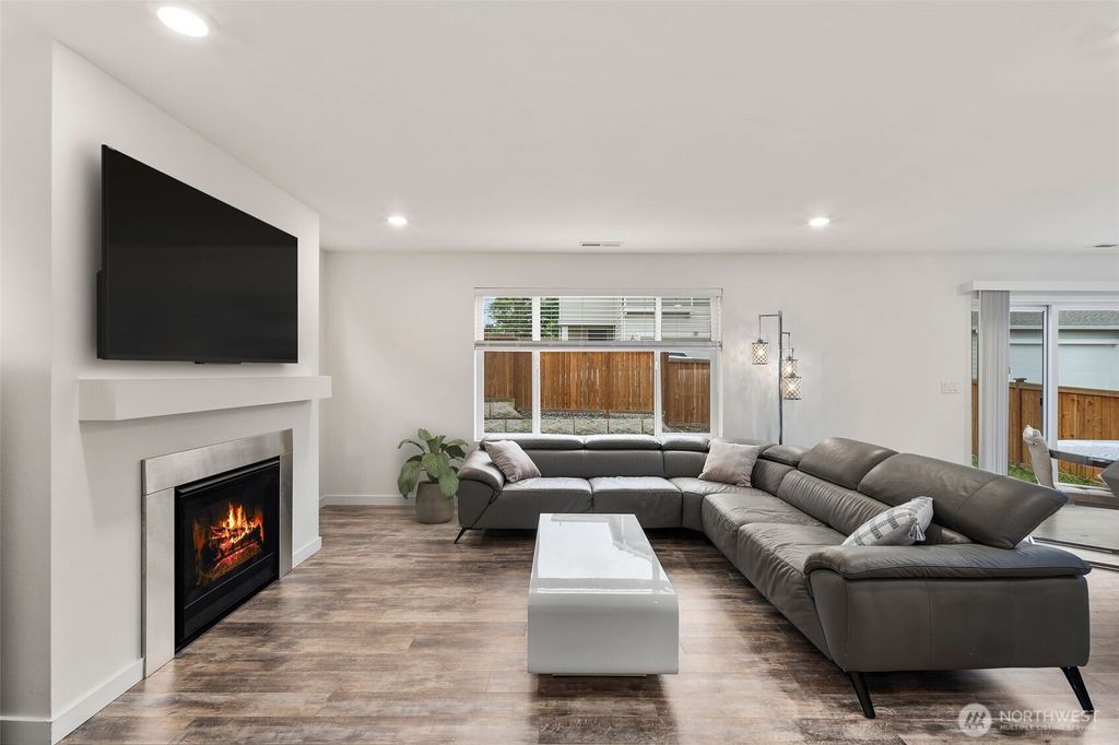 Photo of 24104 181st Place SE, Covington, WA 98042 (MLS # 2426161)