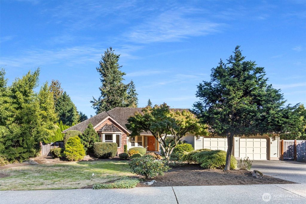 Photo of 16416 121st Avenue NE, Bothell, WA 98011 (MLS # 2442559)