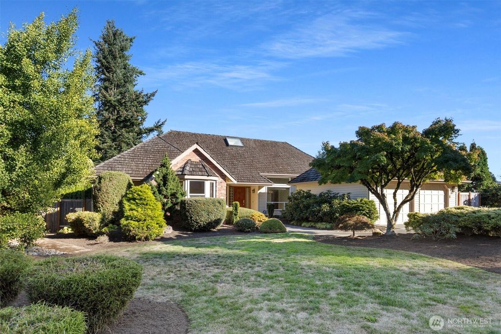 Photo of 16416 121st Avenue NE, Bothell, WA 98011 (MLS # 2442559)