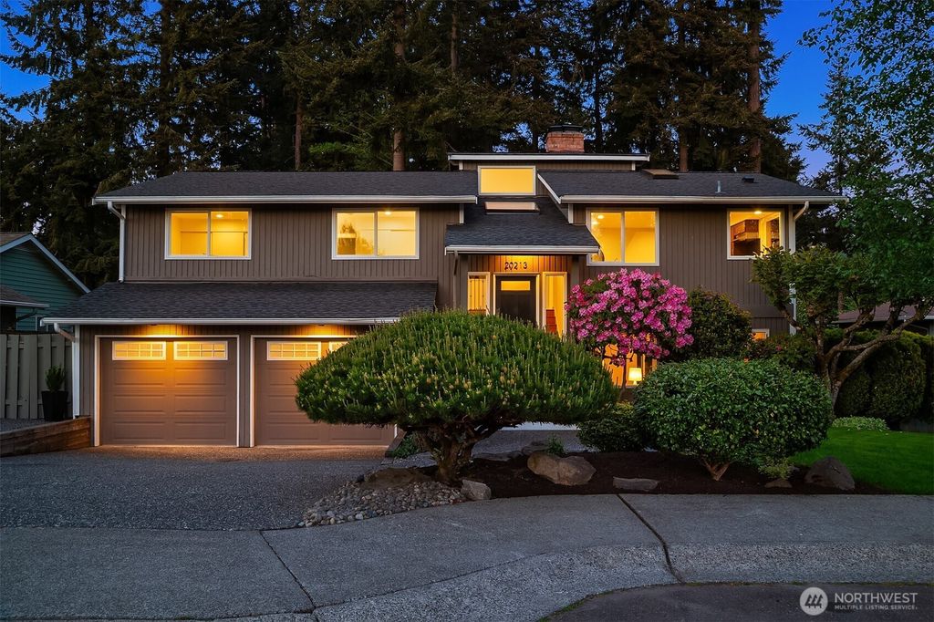 Photo of 20213 84th Place W, Edmonds, WA 98026 (MLS # 2514544)