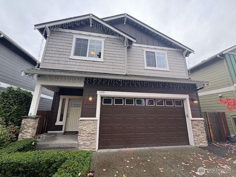 Photo of 128 160 Place SW, Lynnwood, WA 98087 (MLS # 2459265)
