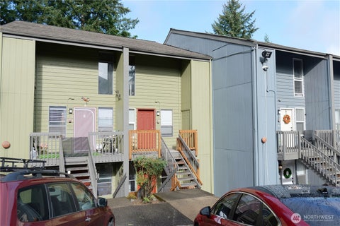 Photo of 500 N National Avenue #7, Bremerton, WA 98312 (MLS # 2588046)